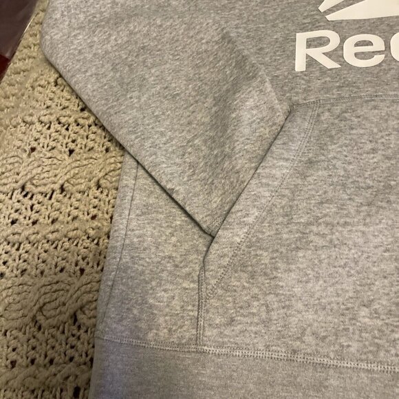 Reebok Men's Classic Delta Logo Hoodie Size M Relaxed Fit Grey Heather ,W Tags - Picture 4 of 13